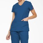 Women's EDS Signature V-Neck Scrub Top