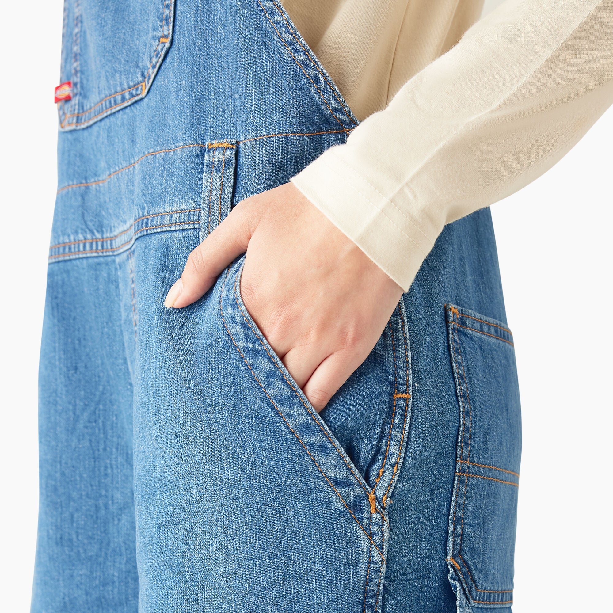 Women's Relaxed Fit Bib Shortalls. 7 - 图片 5