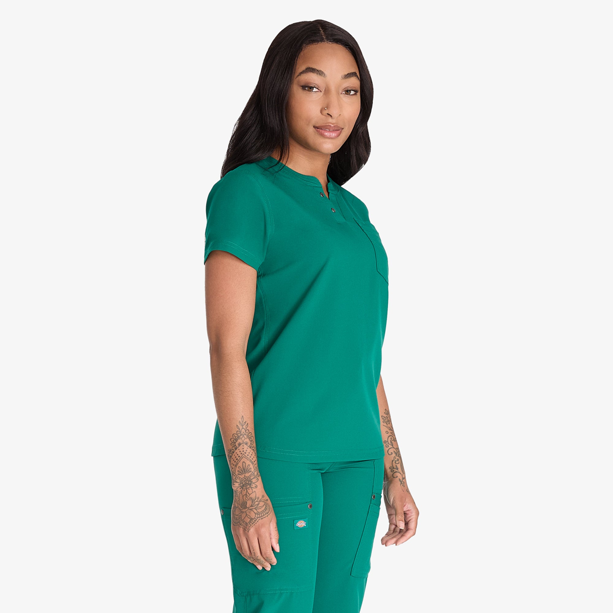 Women's EDS NXT Henley Scrub Top - 图片 4