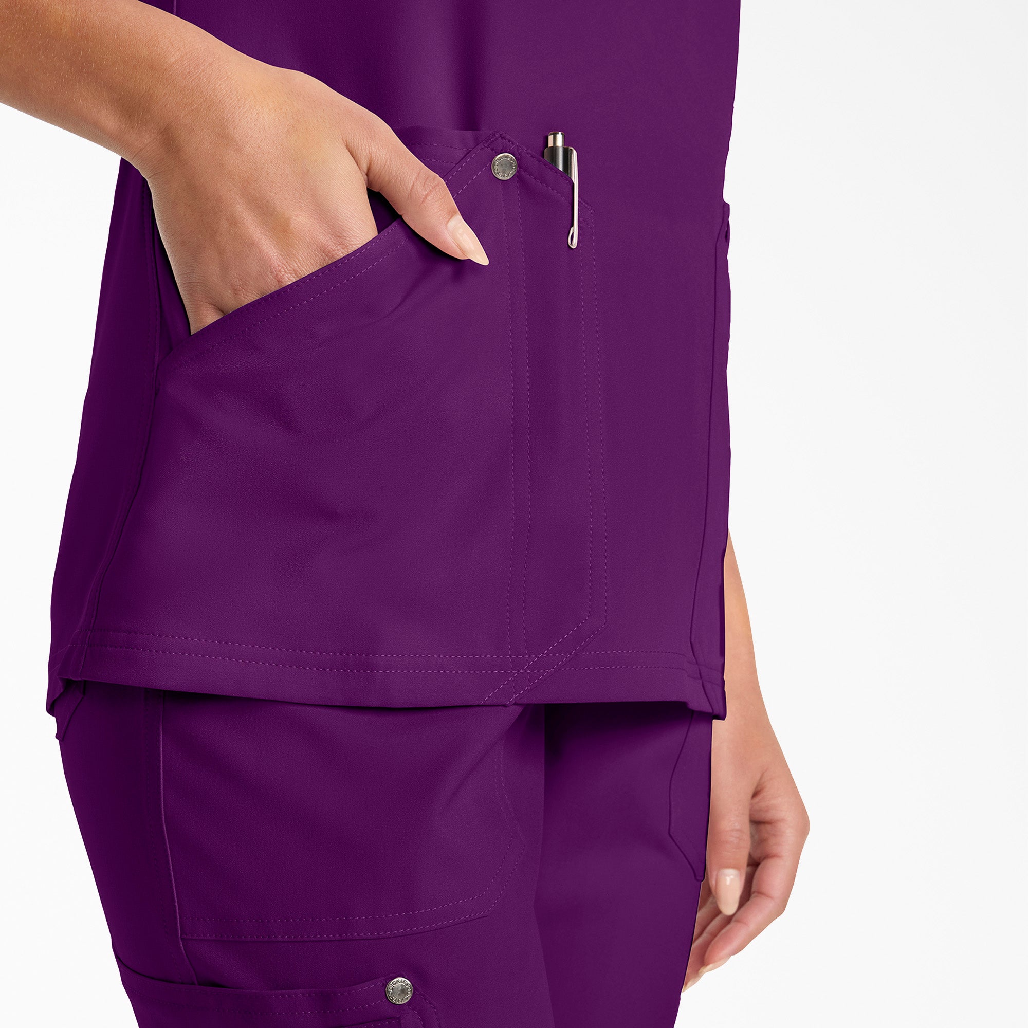 Women's EDS NXT V-Neck Scrub Top - 图片 8