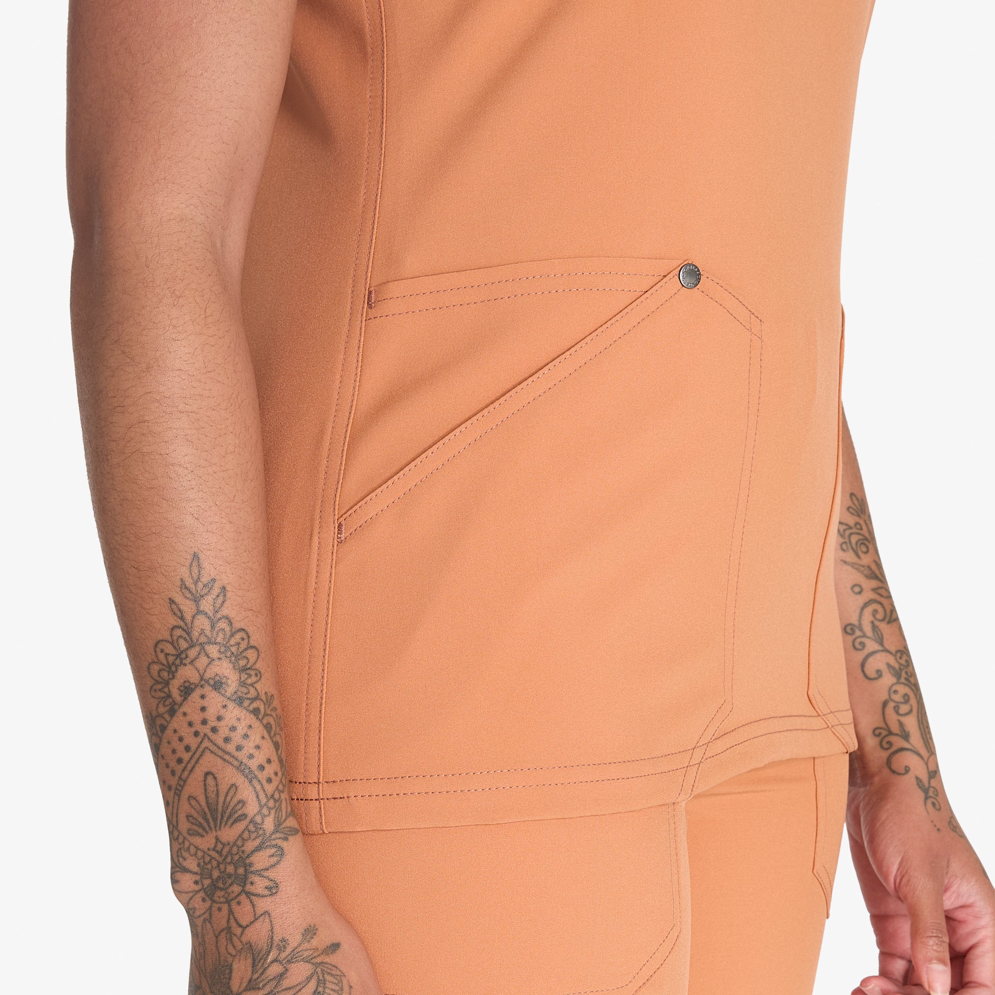 Women's EDS NXT V-Neck Scrub Top - 图片 7