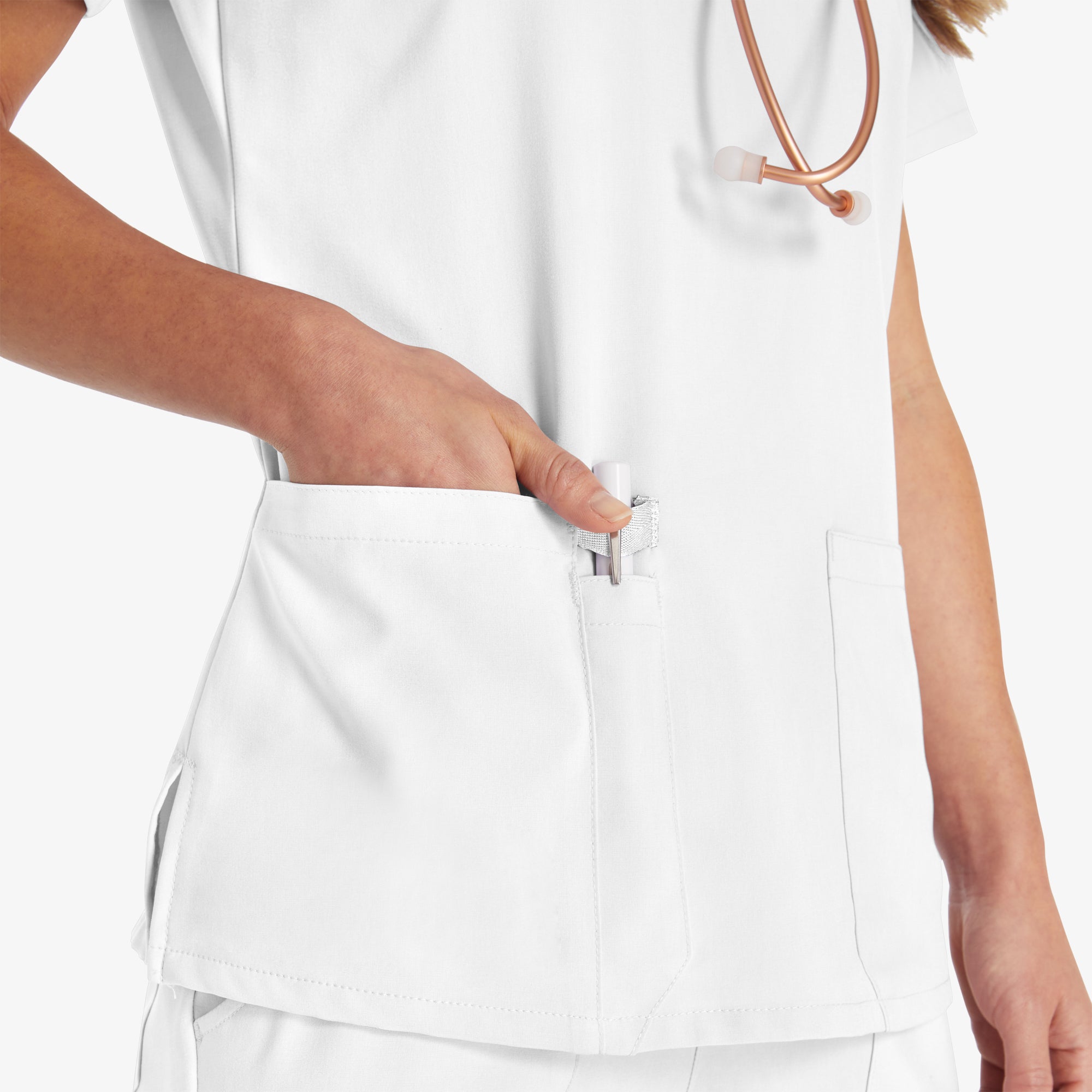 Women's EDS Essentials V-Neck Scrub Top - 图片 6