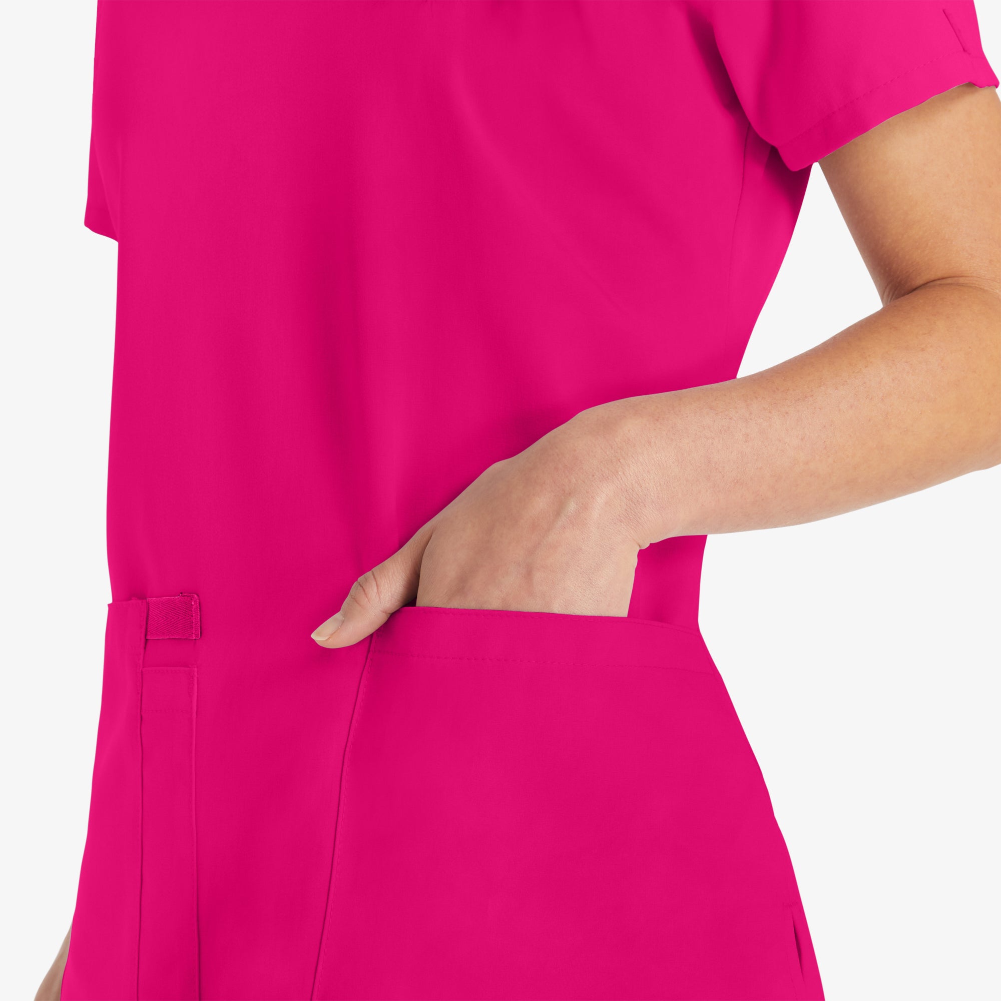 Women's EDS Essentials V-Neck Scrub Top - 图片 8