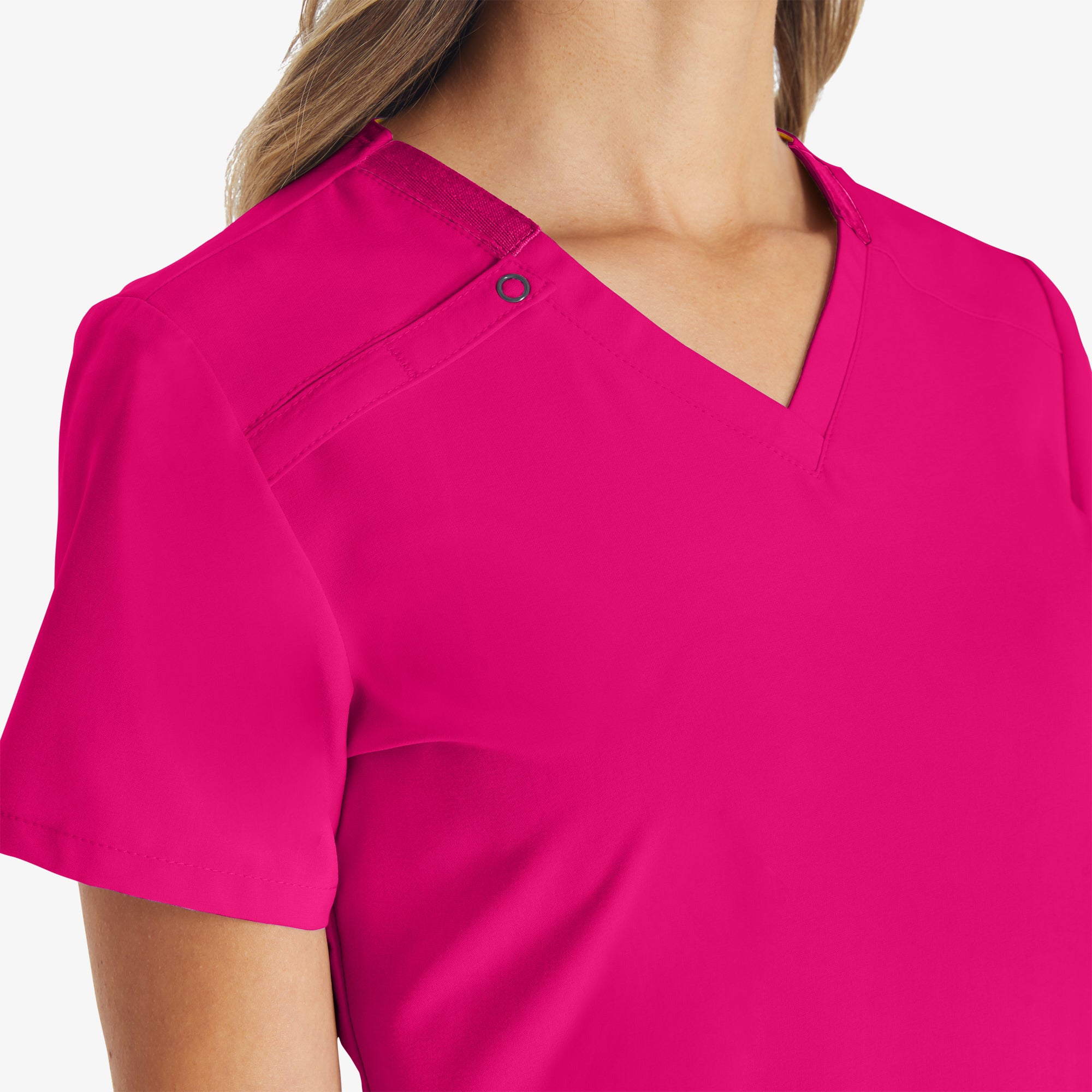 Women's EDS Essentials V-Neck Scrub Top - 图片 7
