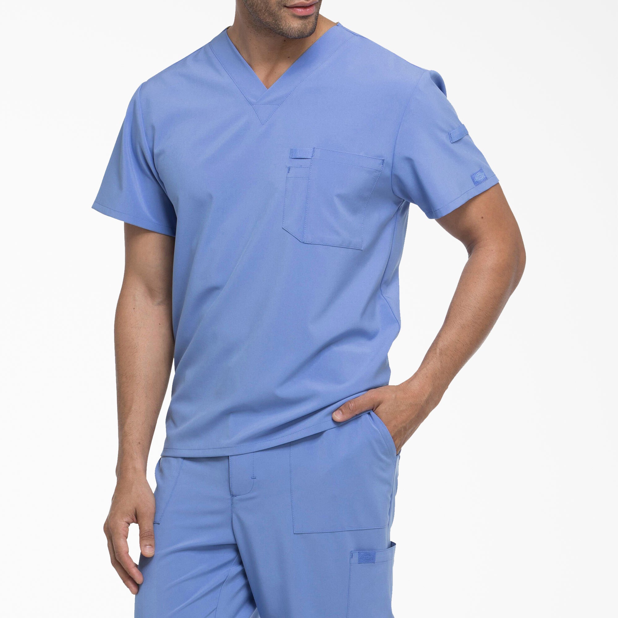 Men's EDS Essentials Tuckable V-Neck Scrub Top - 图片 2