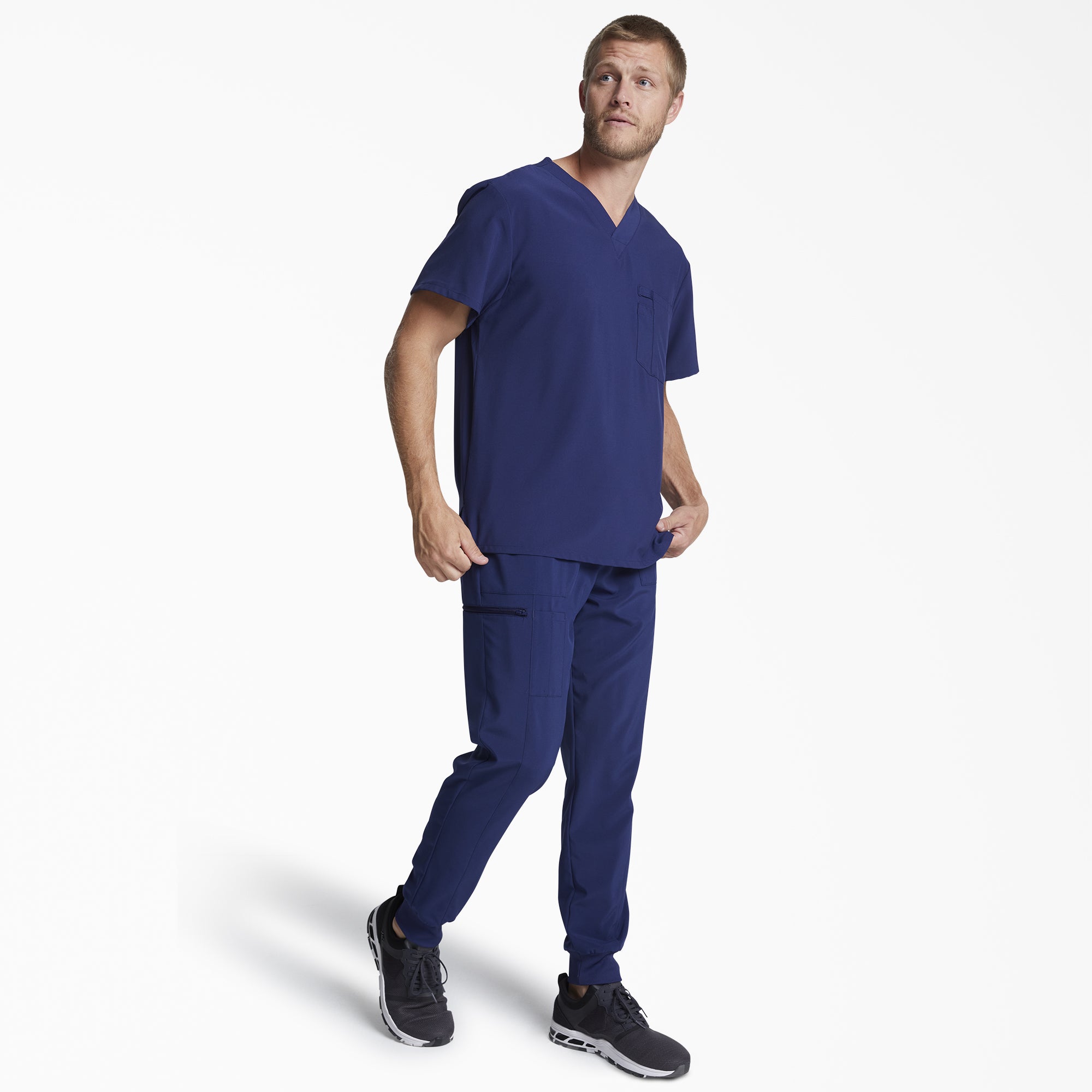 Men's EDS Essentials Tuckable V-Neck Scrub Top - 图片 4