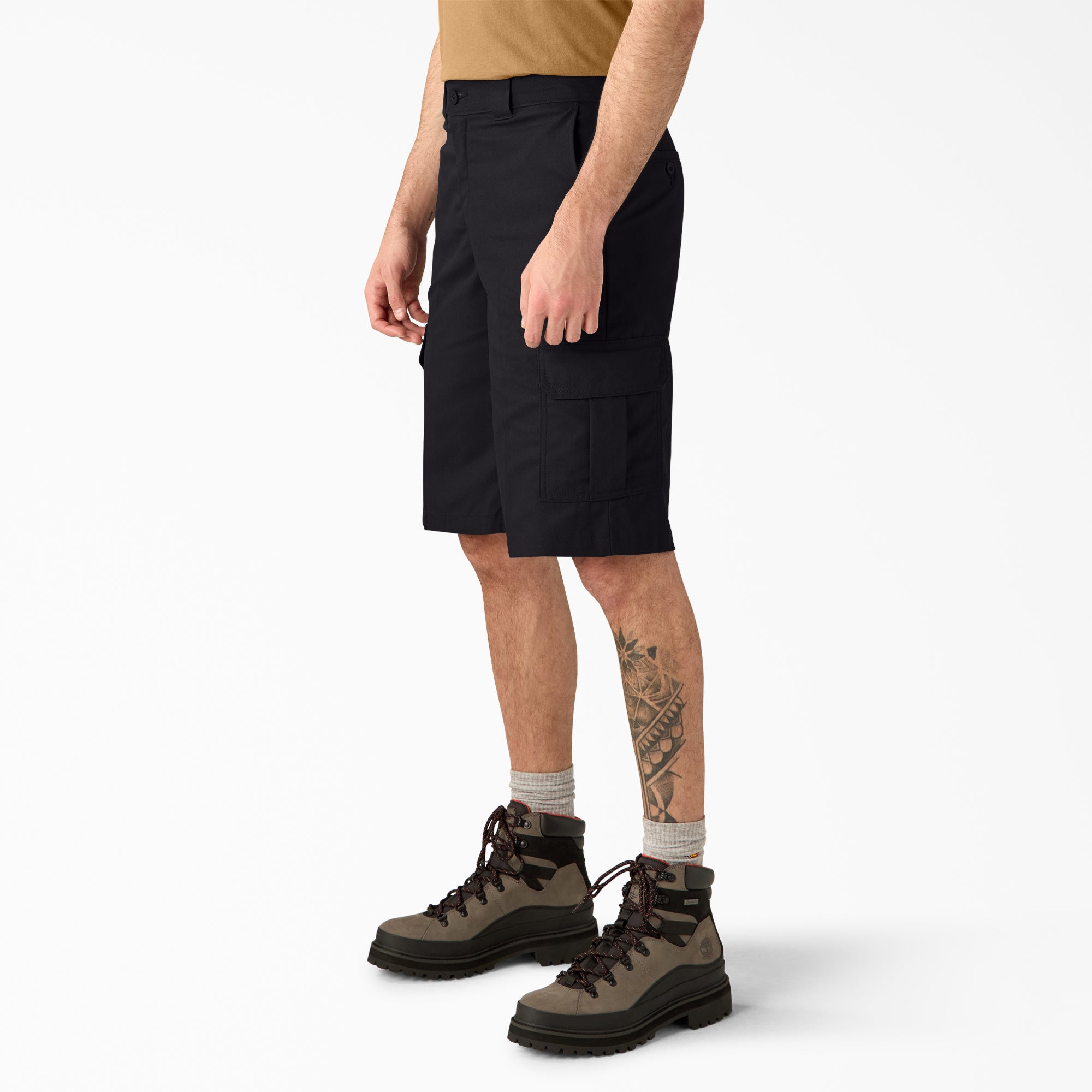 FLEX Relaxed Fit Cargo Shorts. 13 - 图片 3