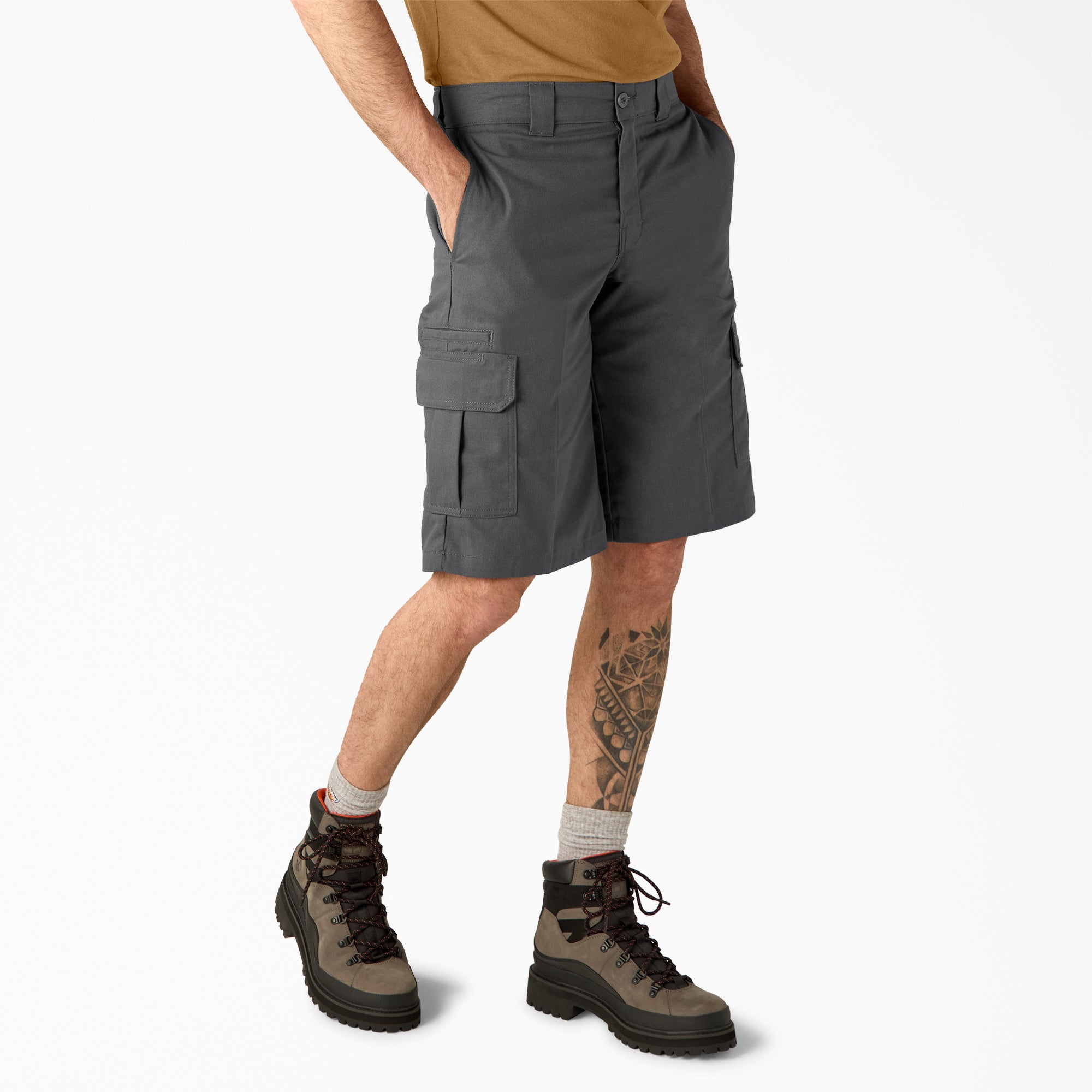 FLEX Relaxed Fit Cargo Shorts. 13 - 图片 4