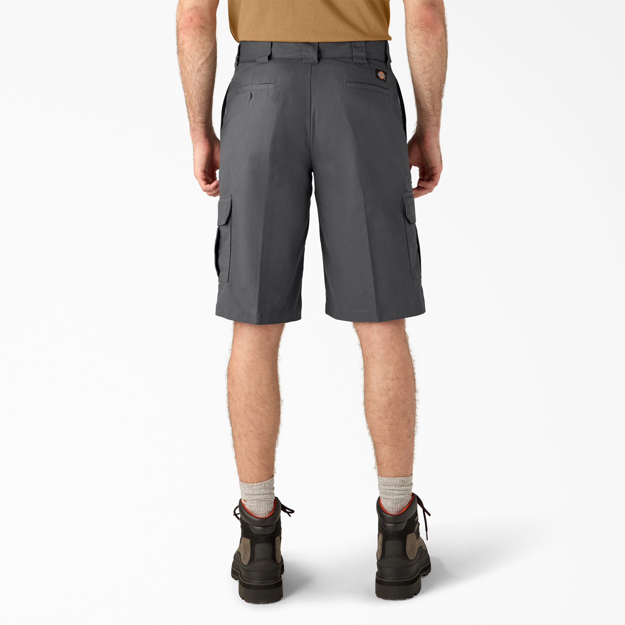 FLEX Relaxed Fit Cargo Shorts. 13 - 图片 2