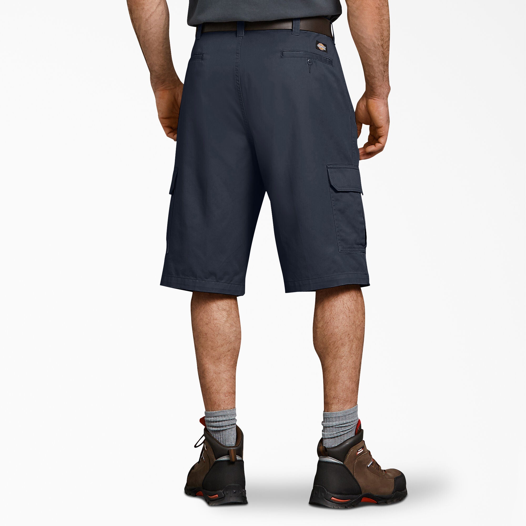 Loose Fit Cargo Shorts. 13 - 图片 2