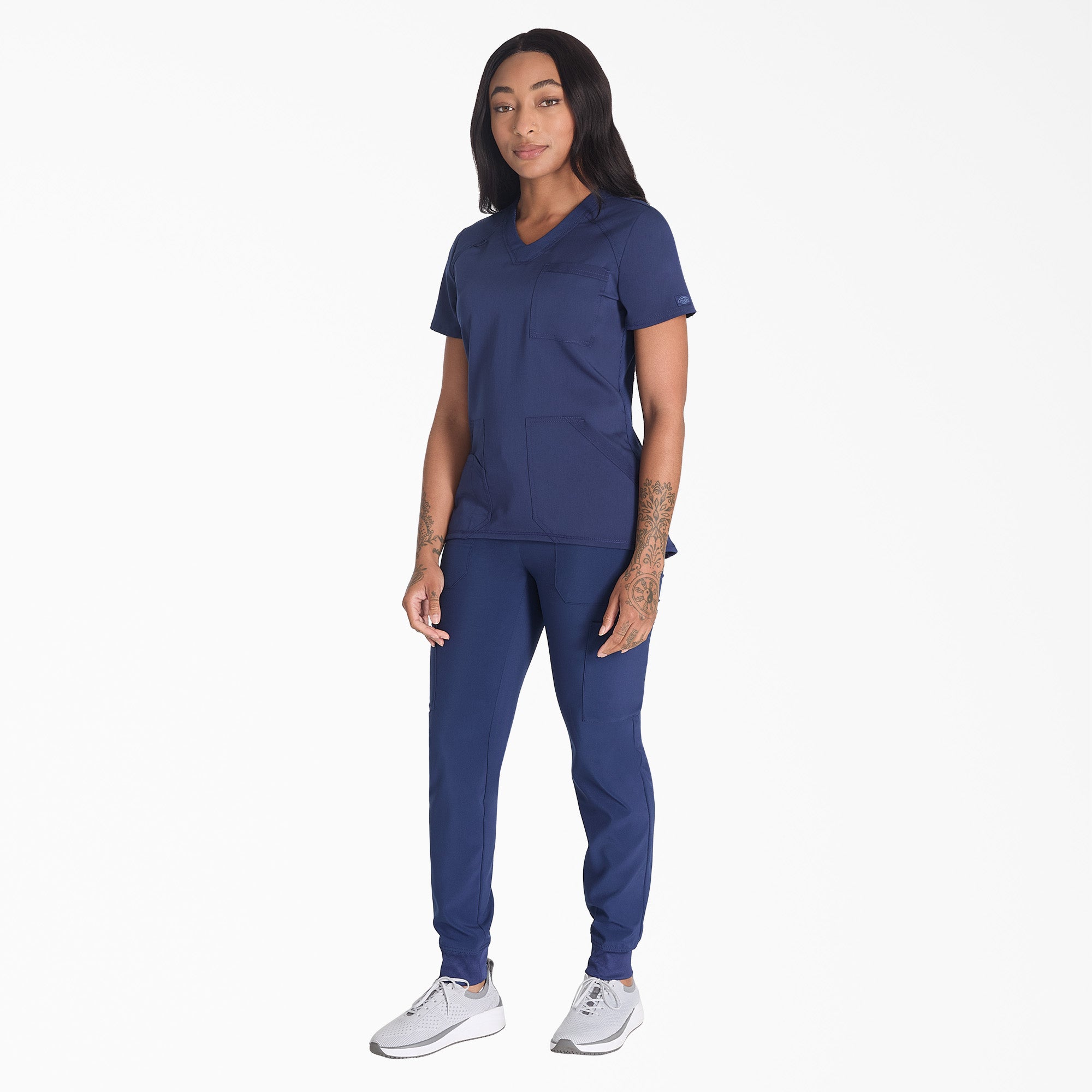 Women's Balance V-Neck Scrub Top - 图片 5